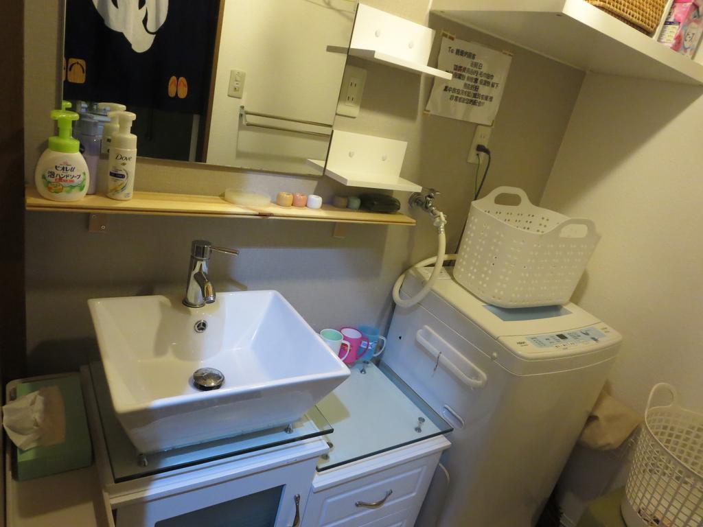 Ryokoheya Awajikan Osaka Bagian luar foto